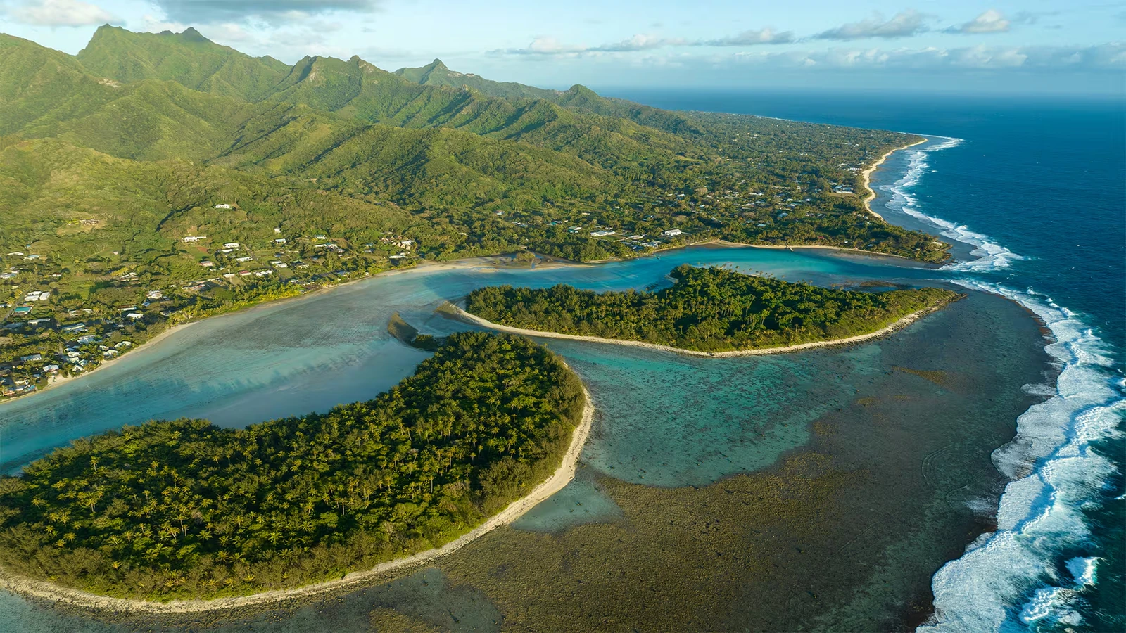 Photo 2 in Cook Islands — GoAtlas
