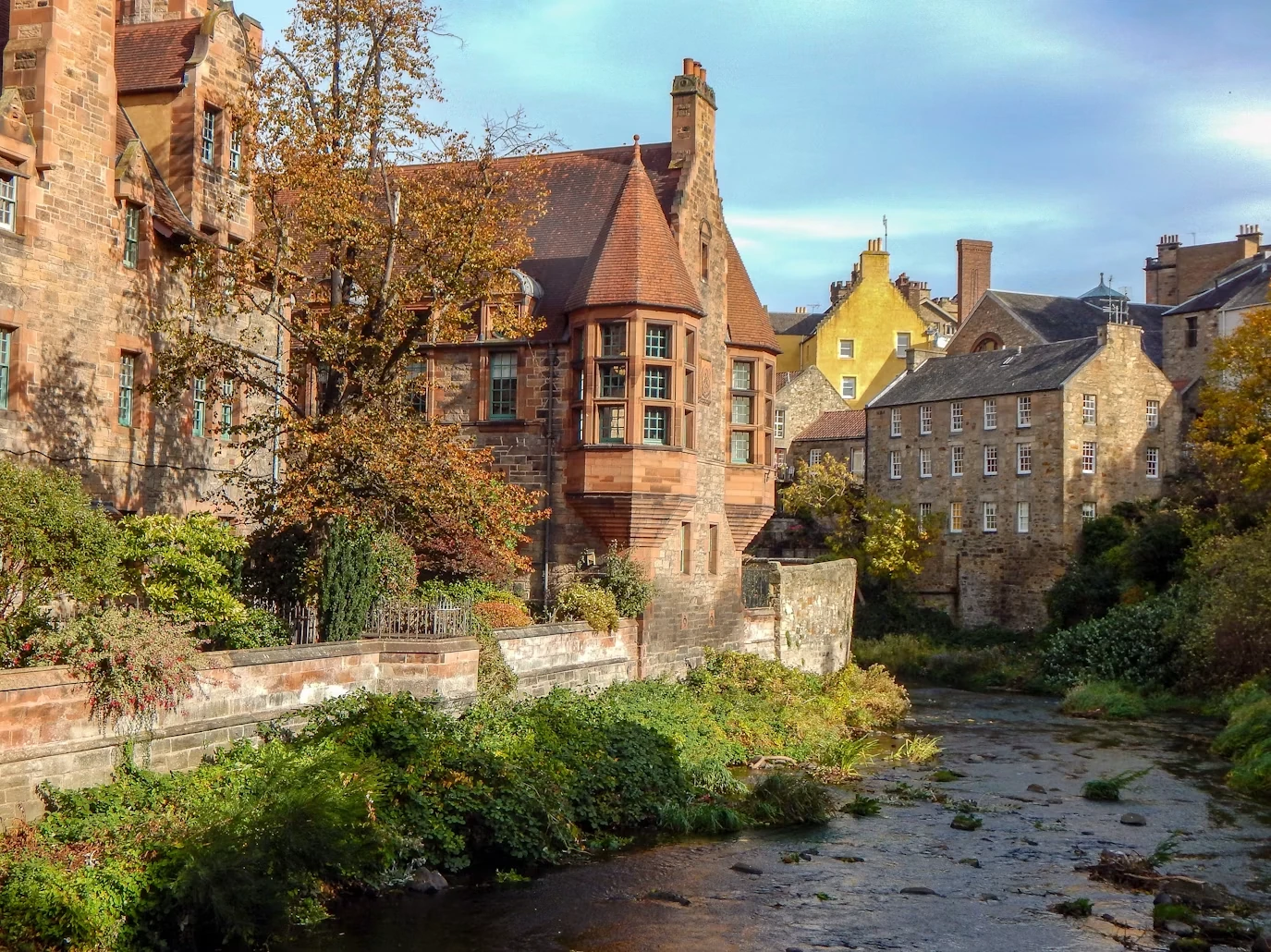 Gem 1 in Edinburgh — GoAtlas
