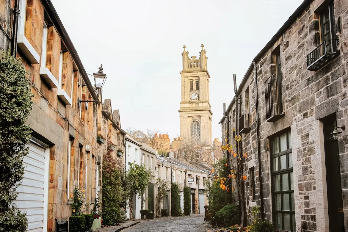 Gem 3 in Edinburgh — GoAtlas