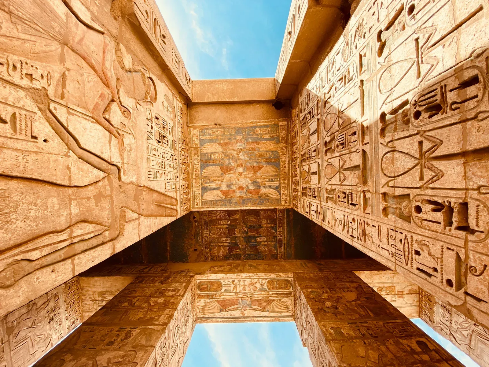 Egypt — GoAtlas travel destination photo