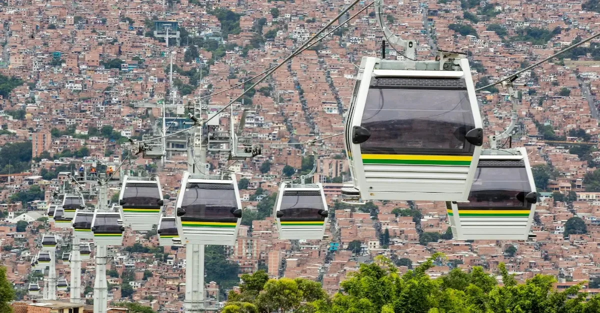 Photo 2 in Medellin — GoAtlas