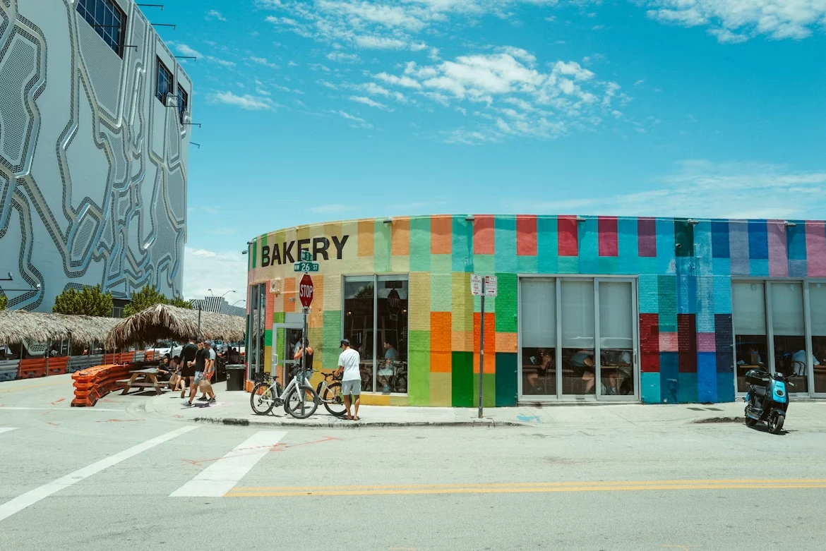 Photo 2 in Miami — GoAtlas