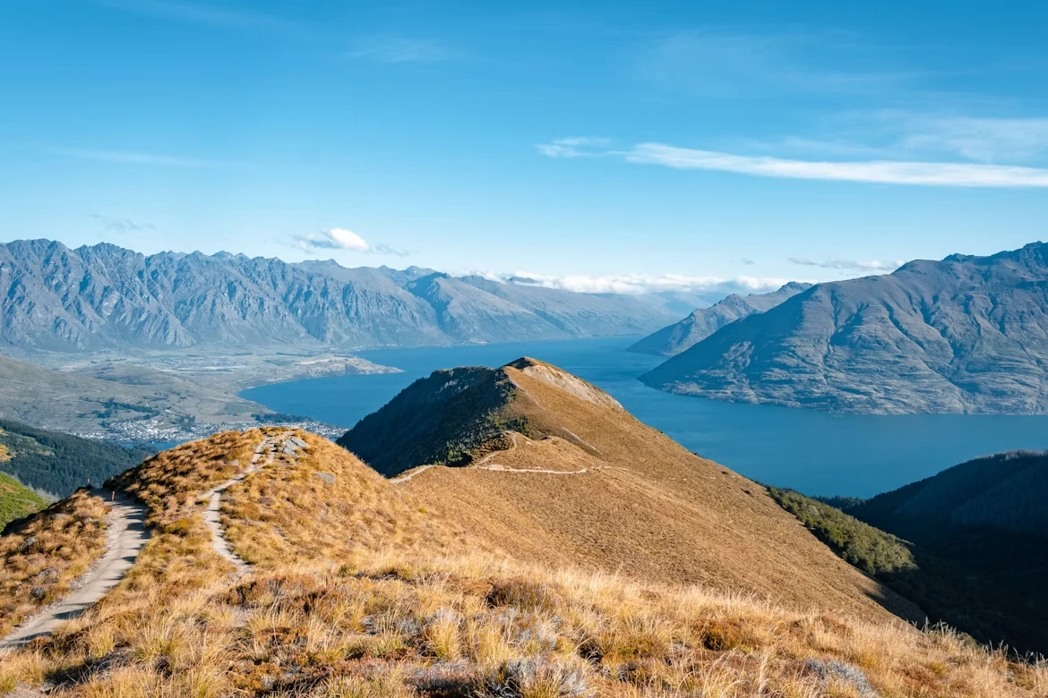 Gem 2 in Queenstown — GoAtlas