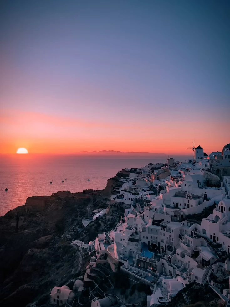 Attraction 1 in Santorini — GoAtlas
