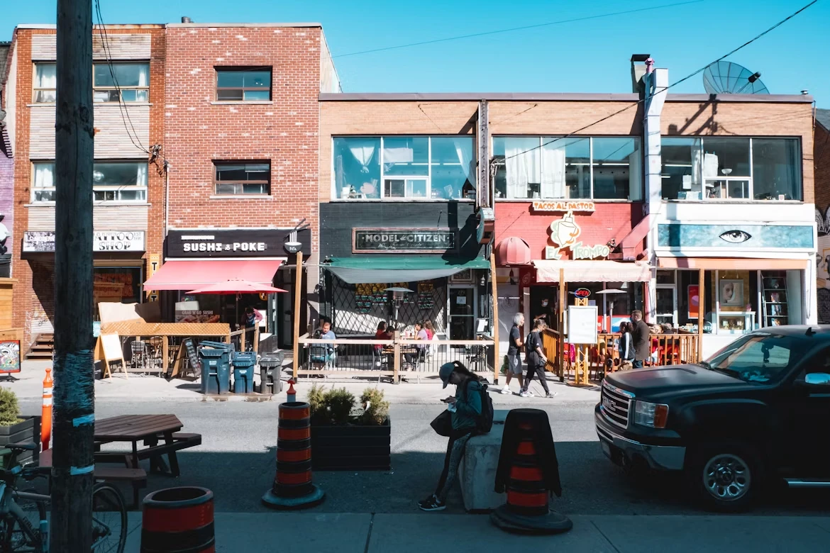 Attraction 3 in Toronto — GoAtlas