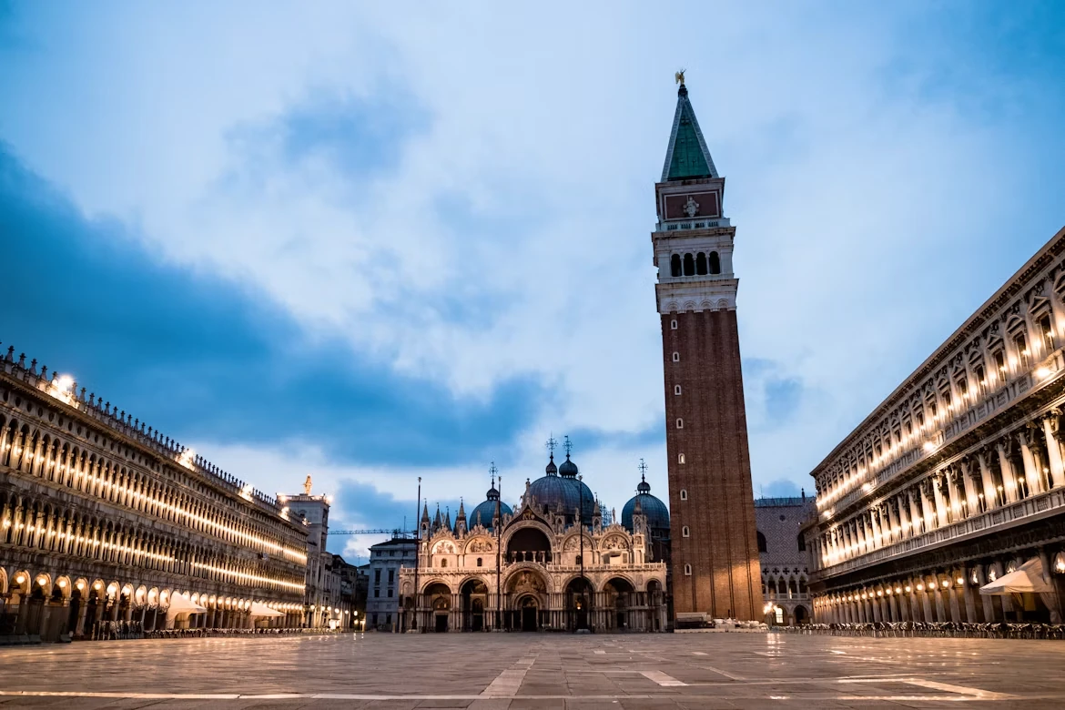 Attraction 1 in Venice — GoAtlas