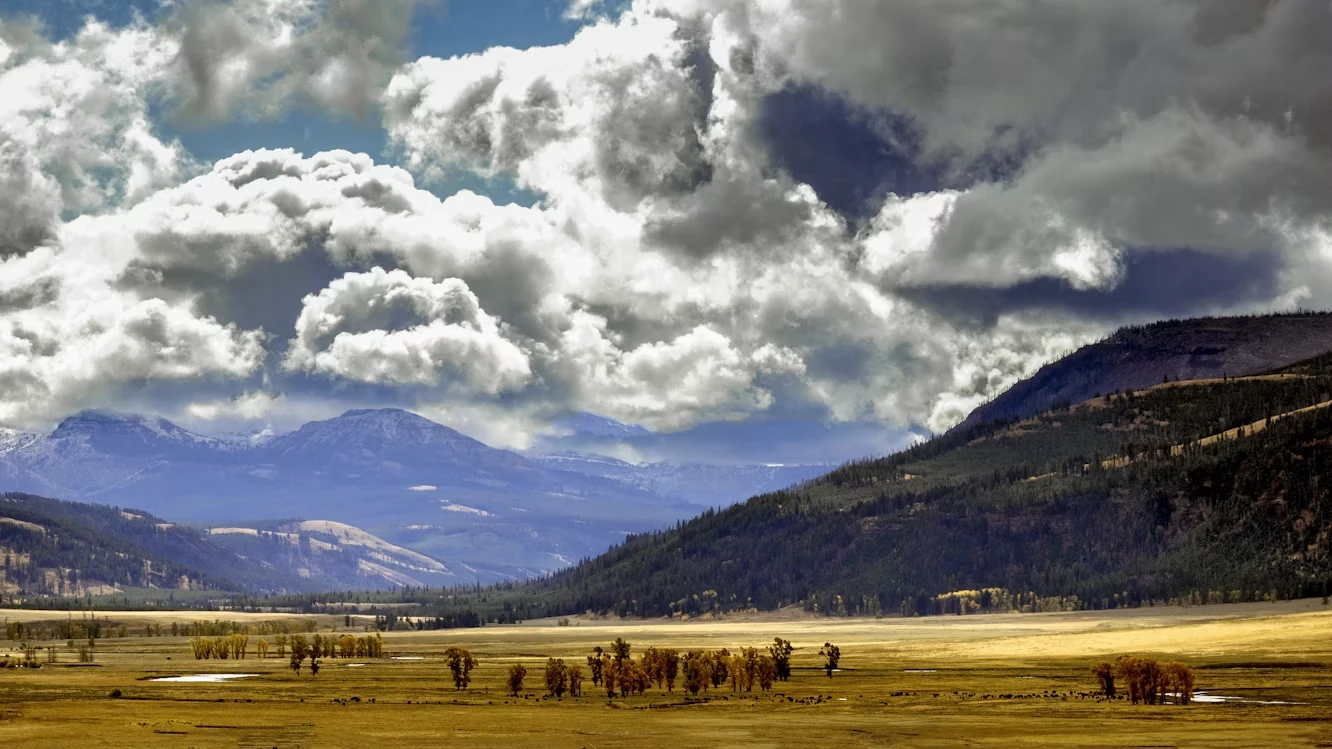 Attraction 2 in Yellowstone — GoAtlas